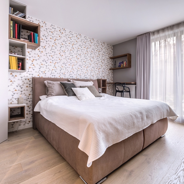 bedroom taupe boxes